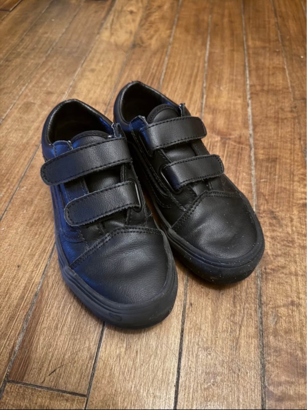 Vans Old Skool Leather Velcro Sneakers